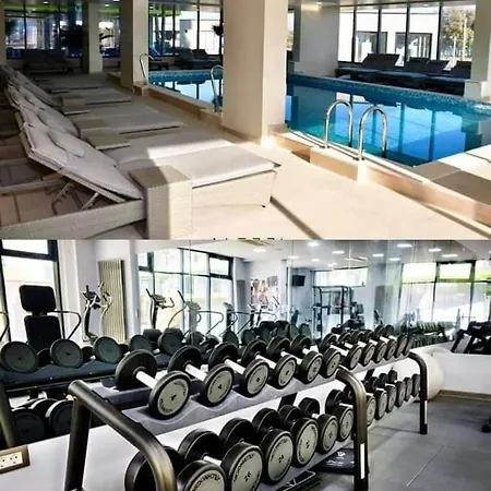 Apartment Front - Pool &