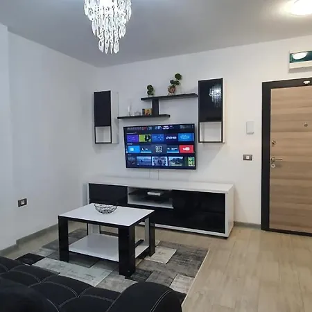 Front - Pool & Apartment
